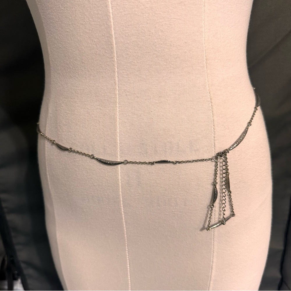 Vintage Women's Necklace Silver Tone Chain Belt Bracelet Single Strand Boho